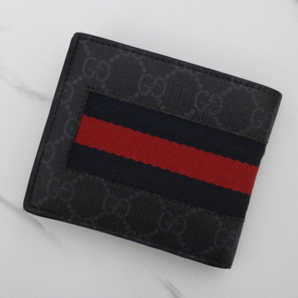 Gucci Men’s GG Supreme Bifold Leather Wallet with Sherry Line